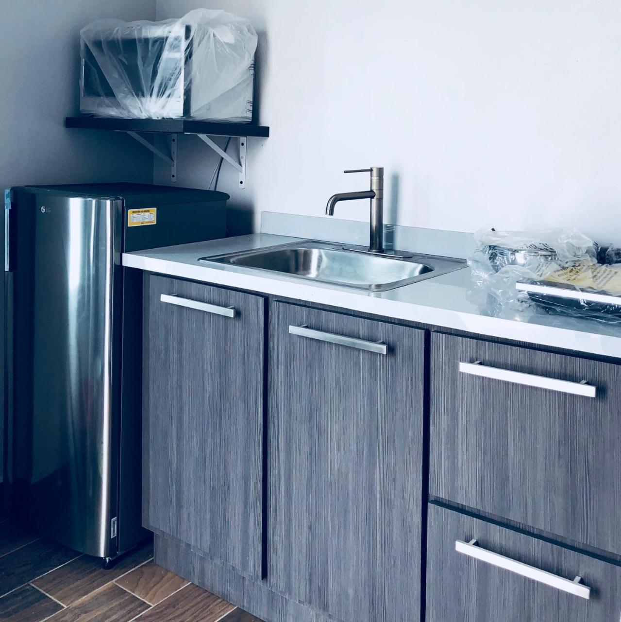 Modern Suite #1 Pasavento أغواديلا المظهر الخارجي الصورة